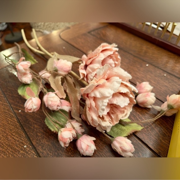 Blush Pink Roses Peonies Floral Green Leaves Wedding Dining Table Arrangement - Picture 7 of 16